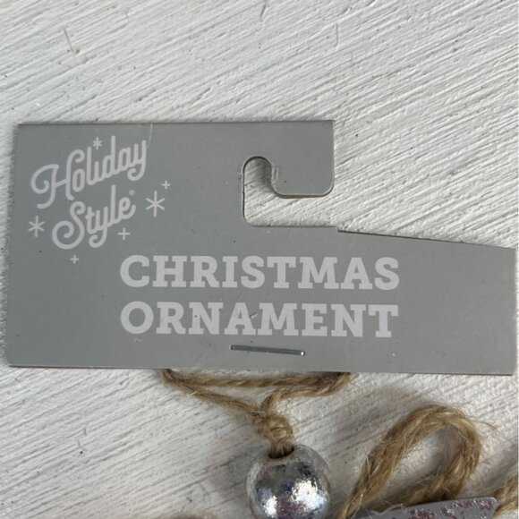 Holiday Style Christmas Ornaments Set Of 6 Bells Leaves Trees New Silver Red - Picture 6 of 8